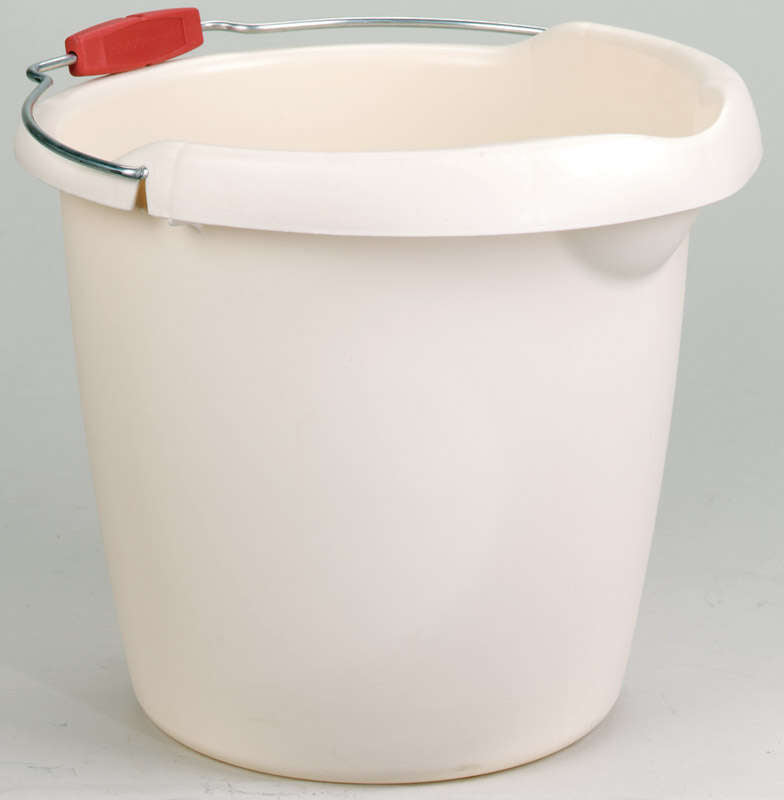 Rubbermaid Roughneck 15 qt Bucket Bisque HiPro Ace Supercentre